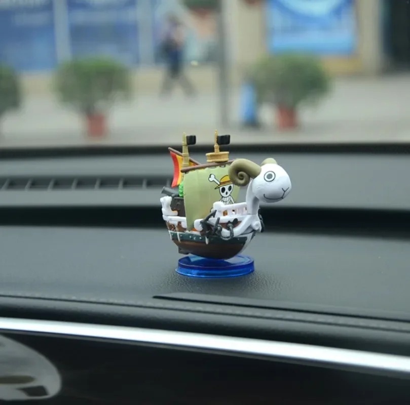Venom Gaming Accessories - One Piece 7cm Anime Ship Figure
