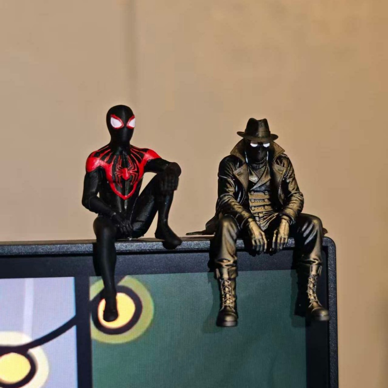 Venom Gaming Accessories - Miles Morales Noir Spider Man Sitting