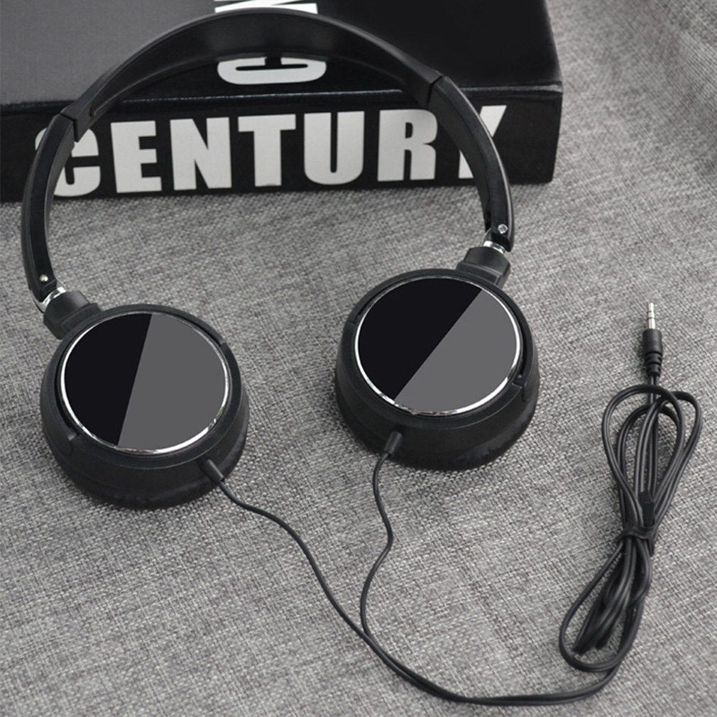 Gaming Accessories Sale - Foldable Noise Canceling Sport Wired Earphones